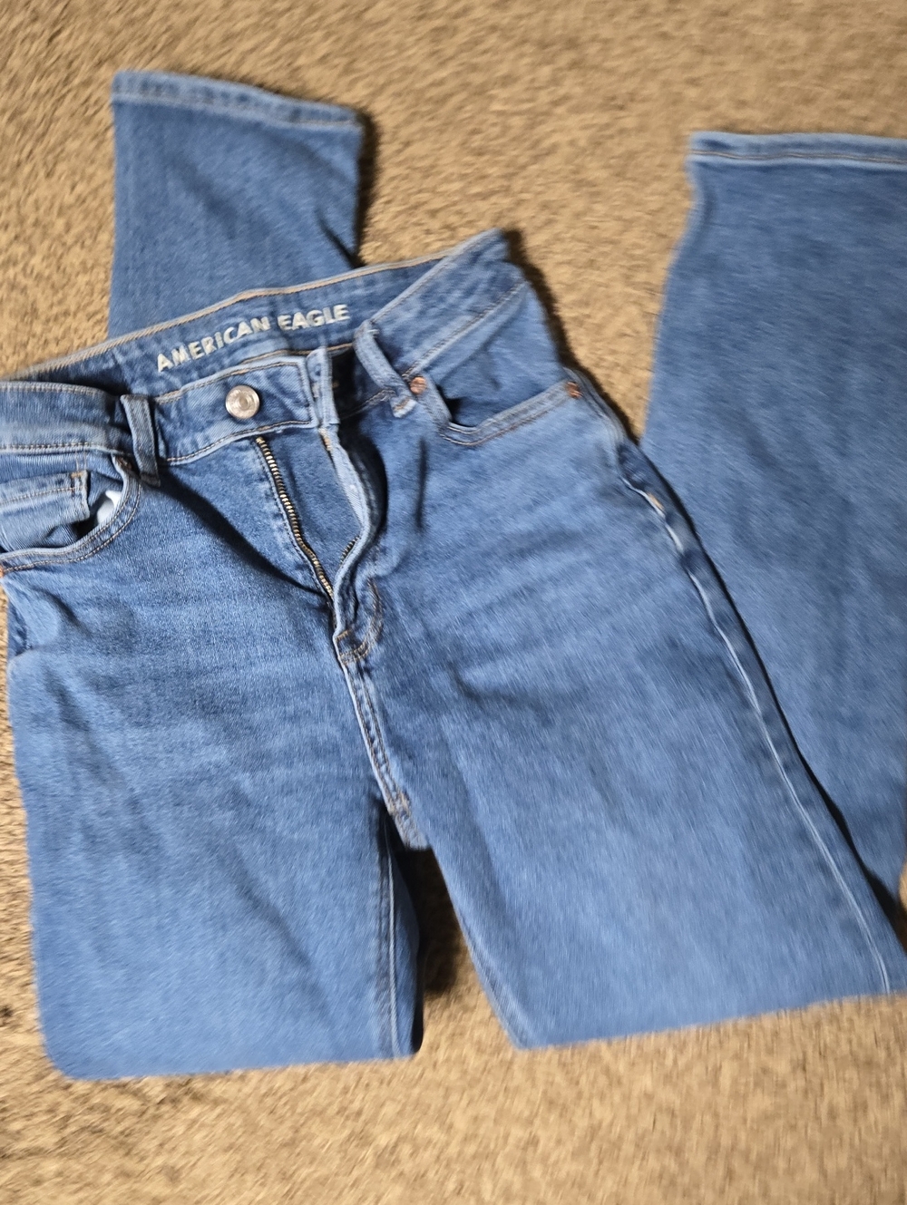 American Eagle Outfitters Classic Straight-Leg Blue Jeans